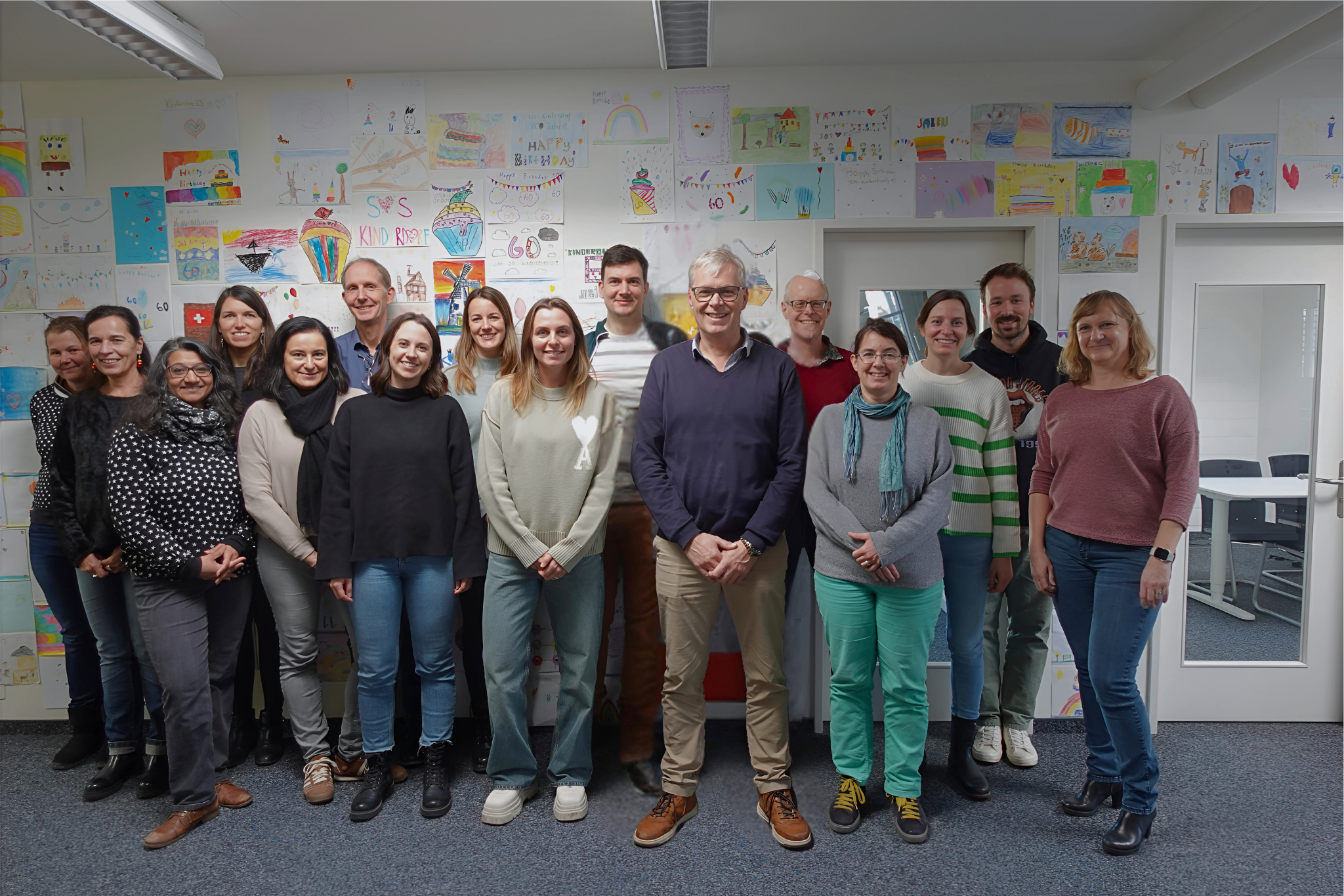 Noelle Maritz rend visite à l'équipe SOS Villages d'Enfants à Berne.