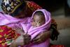 Une mère et son bébé en Tanzanie