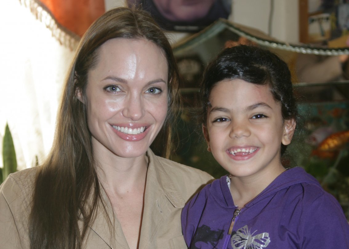 Angelina Jolie est l'une des ambassadrices de SOS Villages d'Enfants les plus connues.